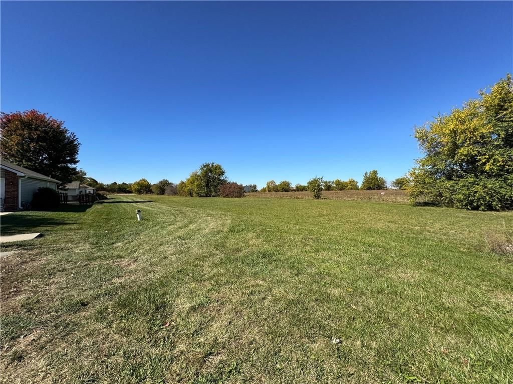 901 Lucy Webb Road — photo 3