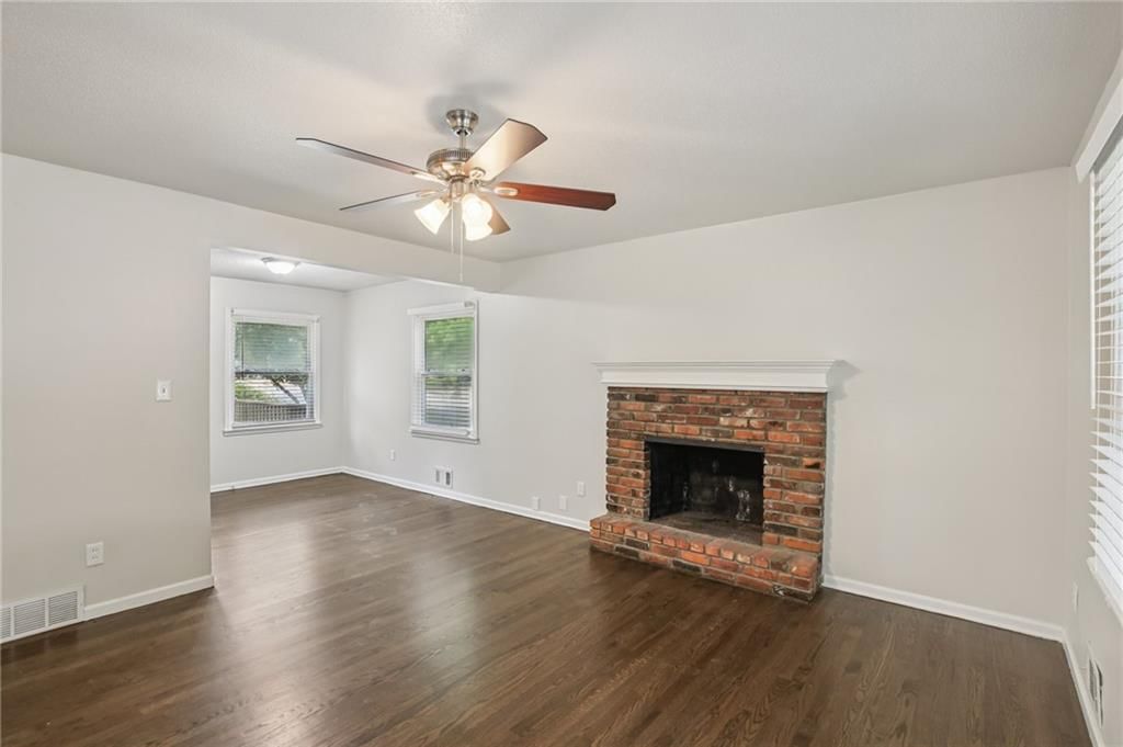 614 NW Fair Lane — photo 6