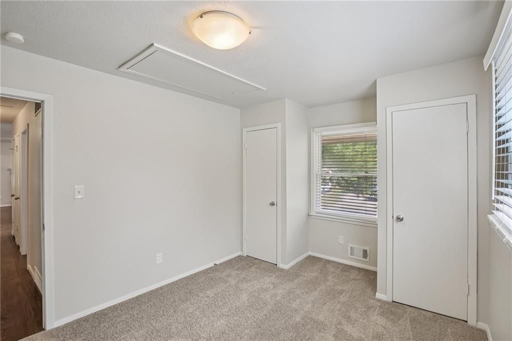 614 NW Fair Lane — photo 21