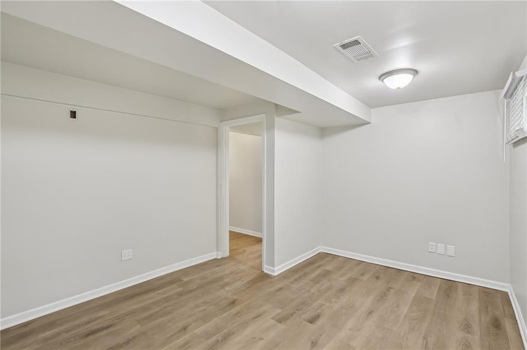 614 NW Fair Lane — photo 27