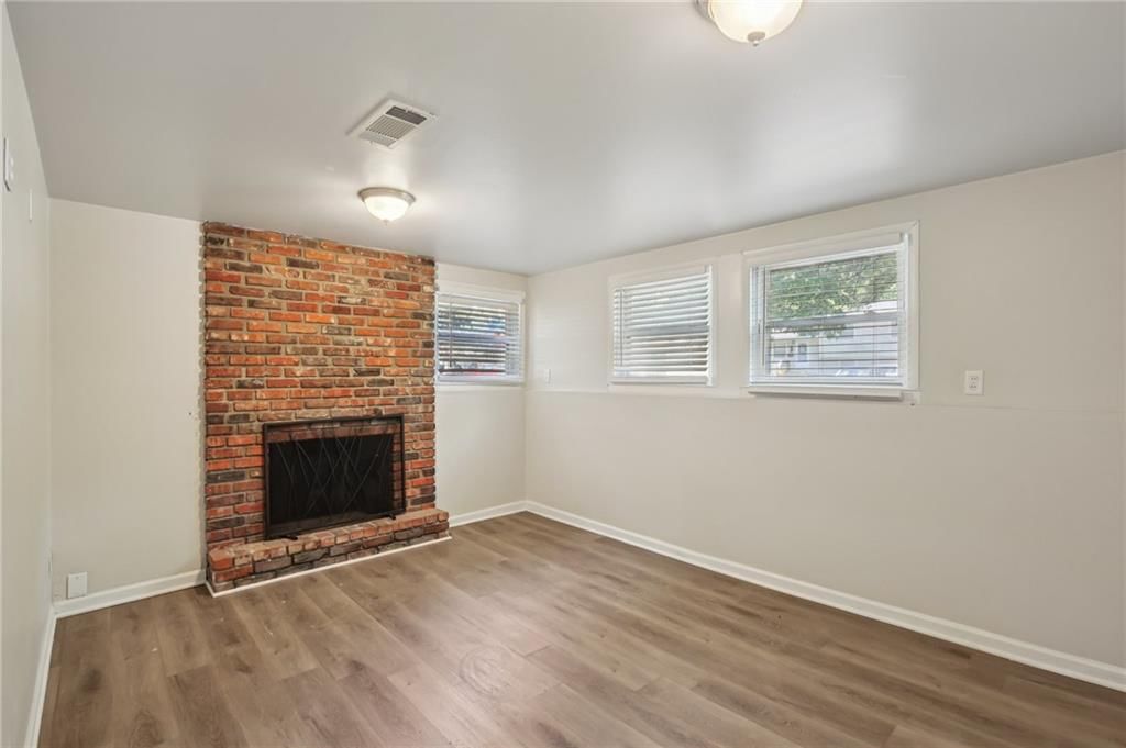 614 NW Fair Lane — photo 29