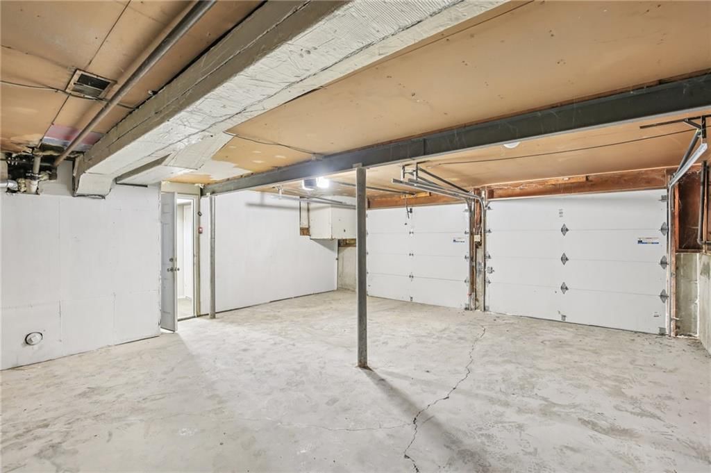 614 NW Fair Lane — photo 32