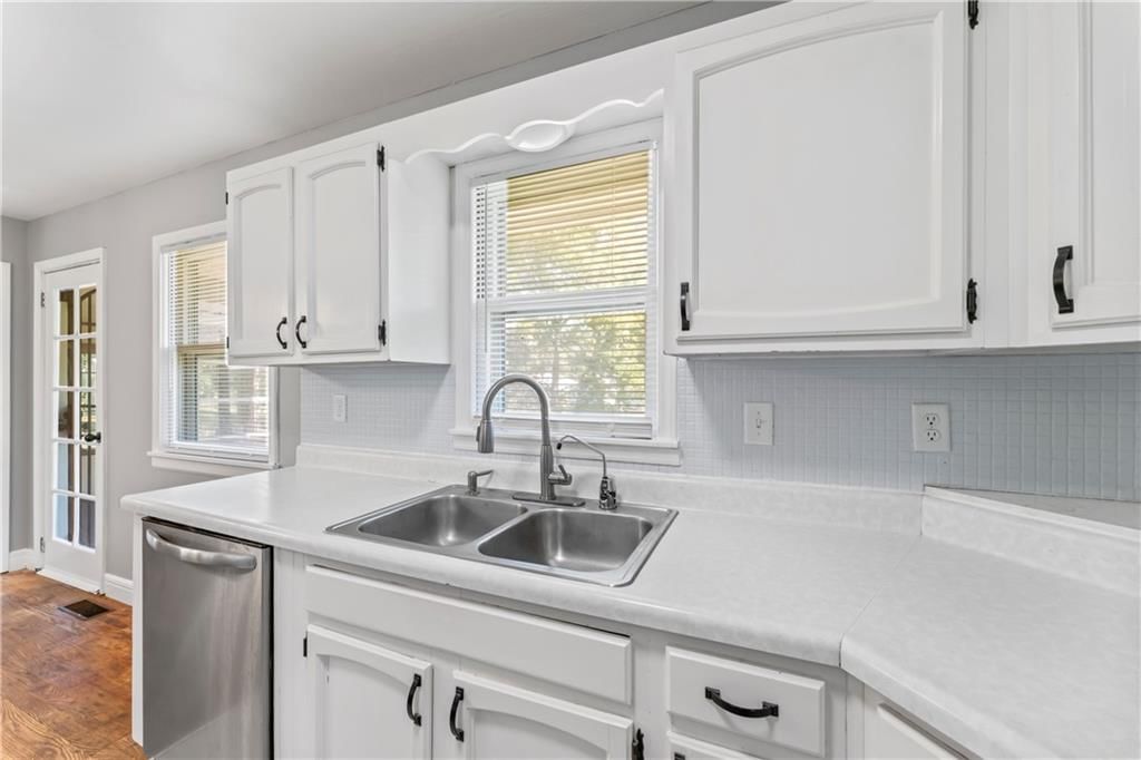4923 Appleton Avenue — photo 10