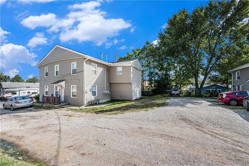 200 E Otway Street — photo 8