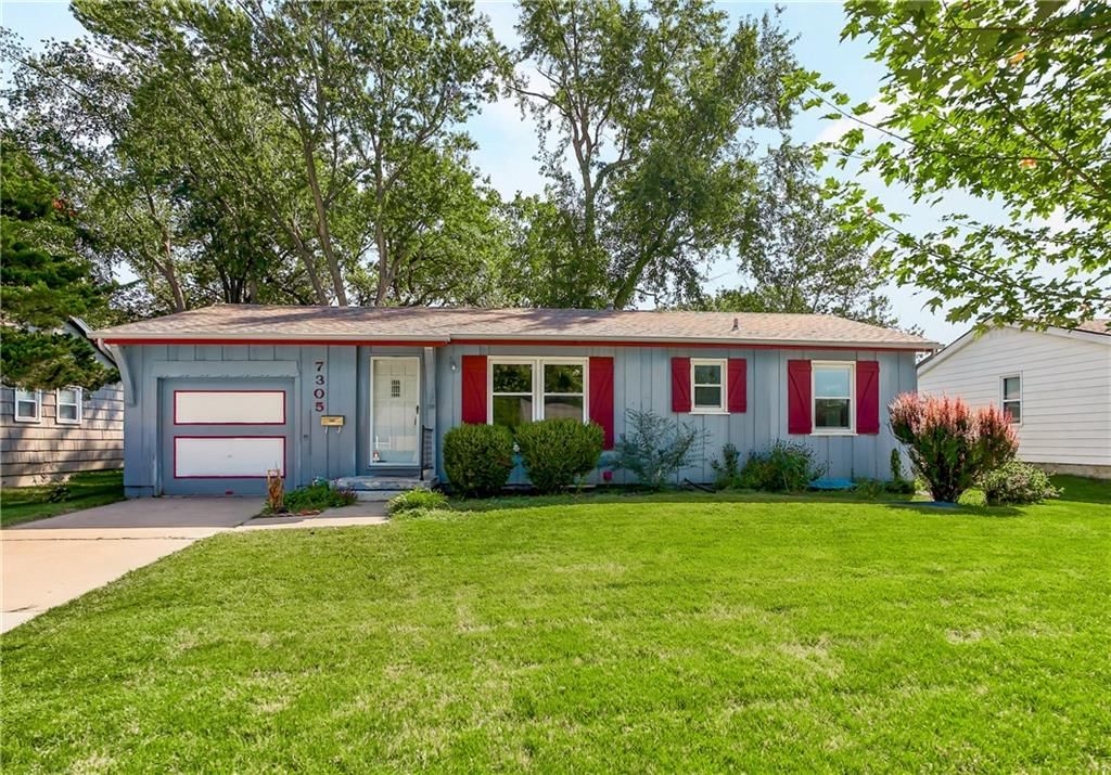 7305 Robinson Street, Overland Park, KS