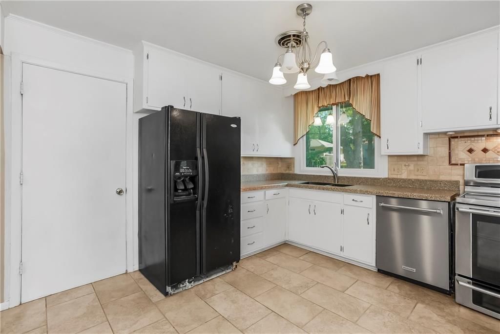 7305 Robinson Street — photo 5