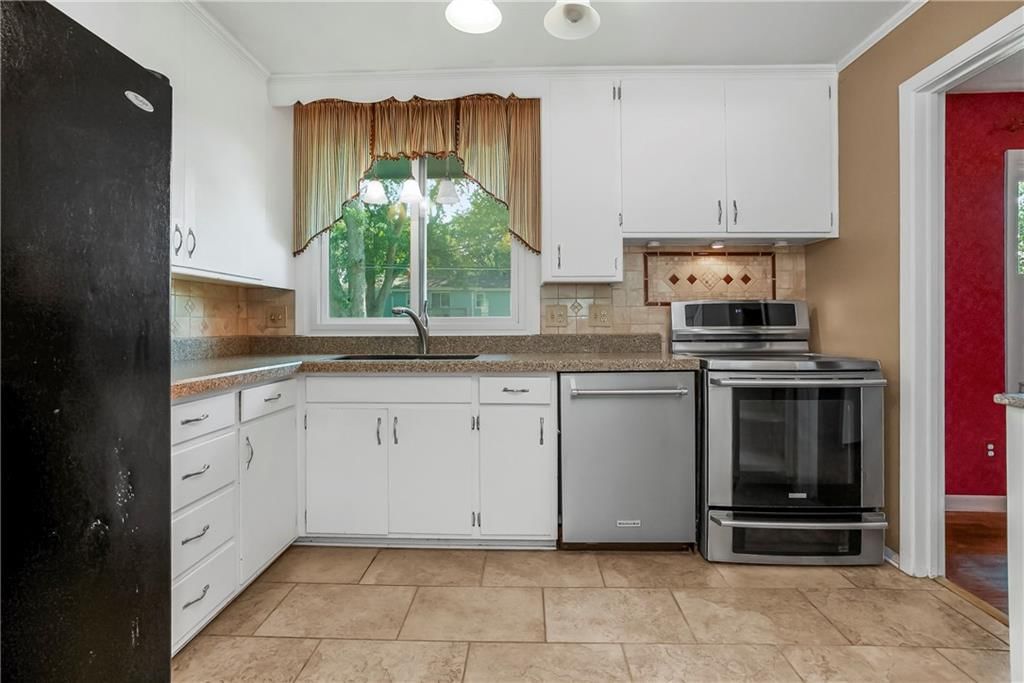 7305 Robinson Street — photo 7