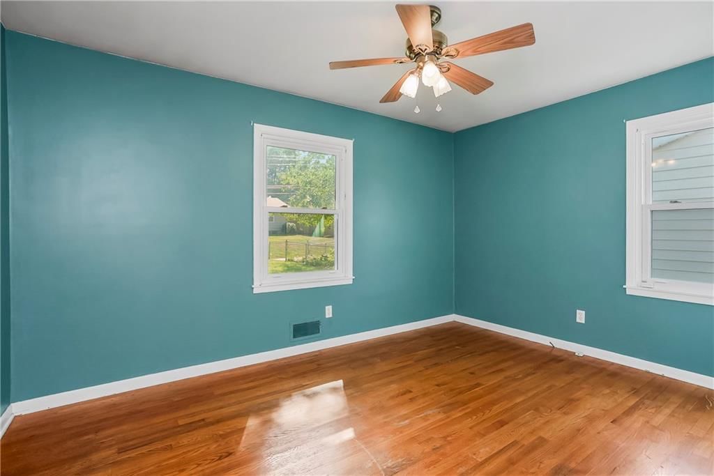 7305 Robinson Street — photo 12