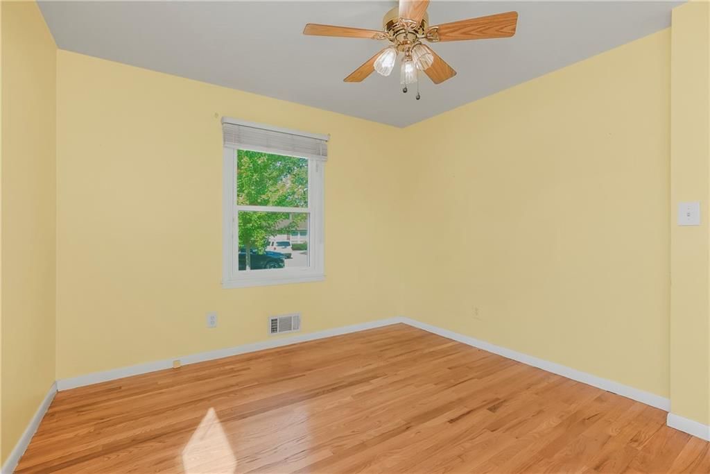 7305 Robinson Street — photo 16