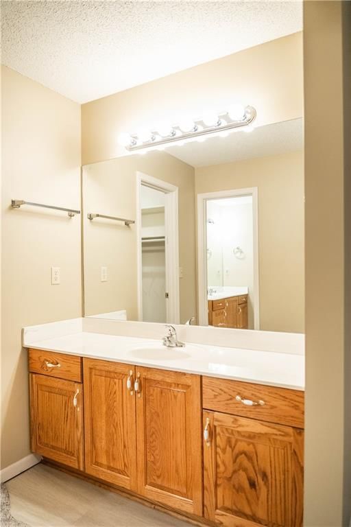 1618 The Oaks Street — photo 18