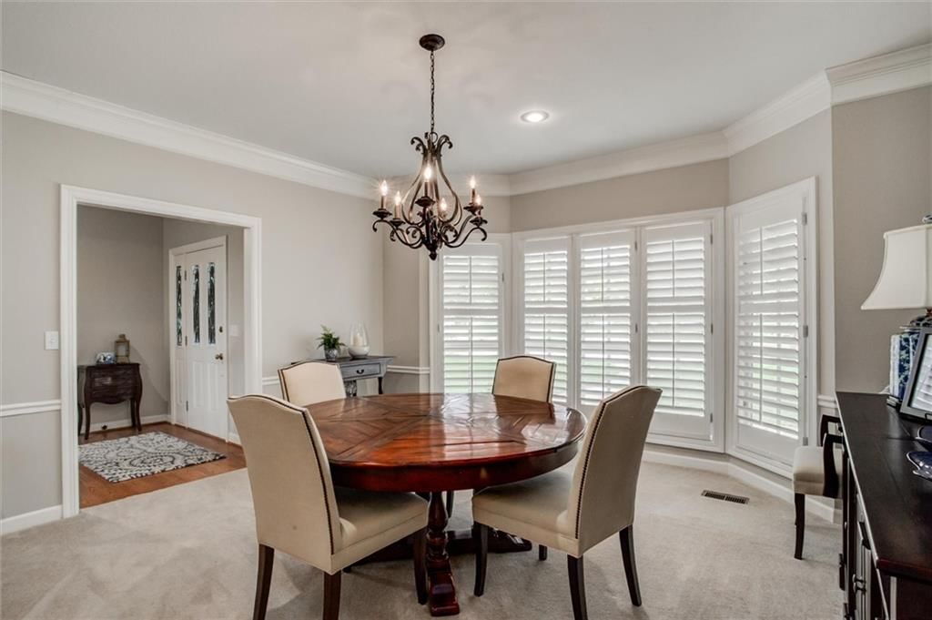 610 W Willow Lane — photo 13