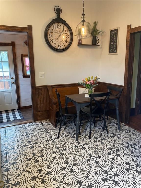 317 E 4th Street — photo 14