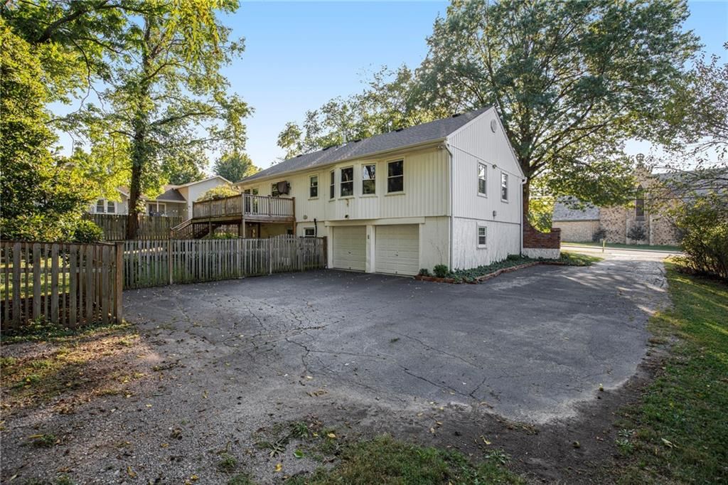 6633 Nall Avenue — photo 26