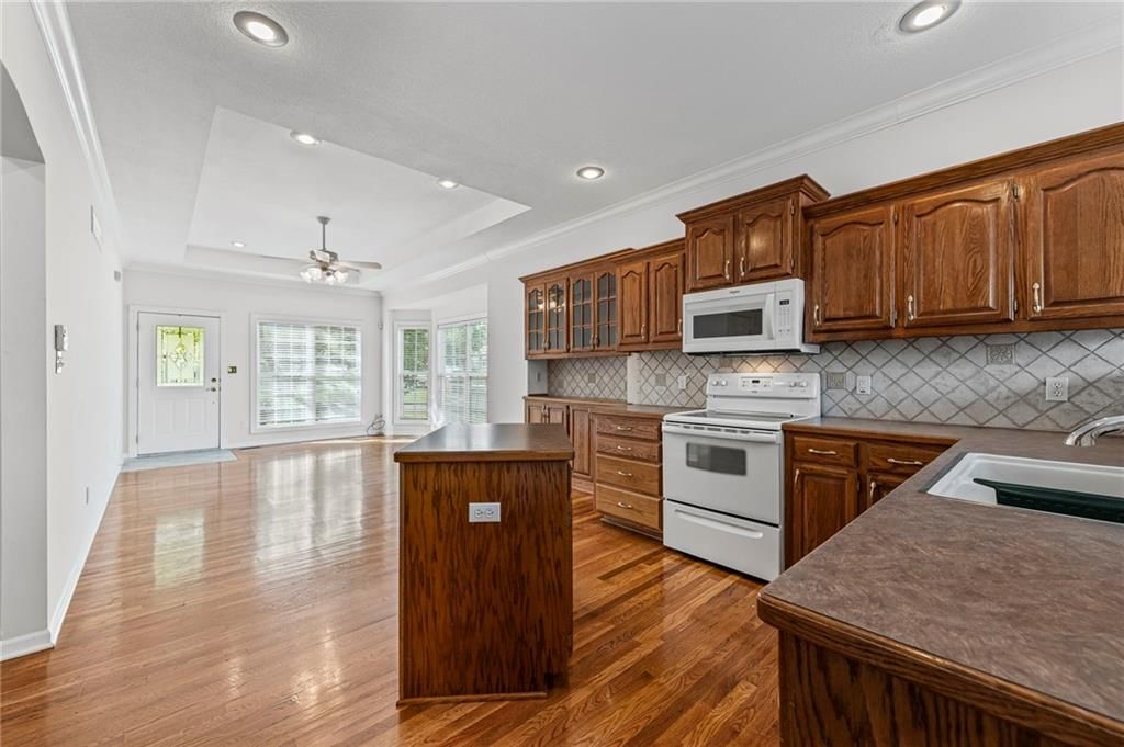 3609 S Bolger Court — photo 8