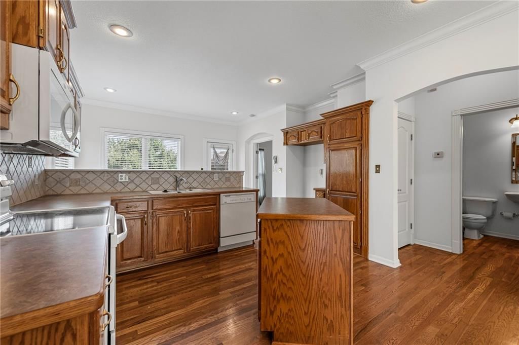 3609 S Bolger Court — photo 11