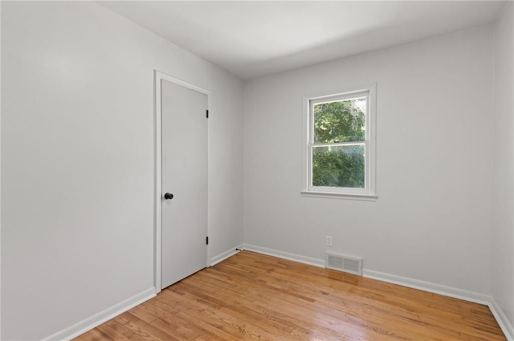4920 Washington Avenue — photo 13