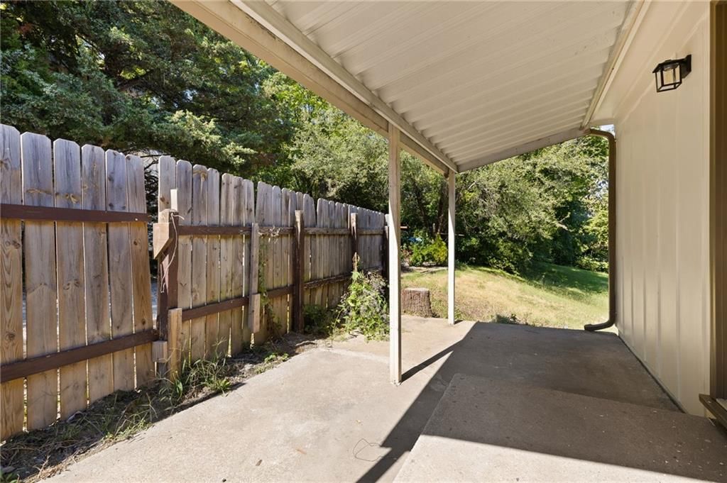 4920 Washington Avenue — photo 31