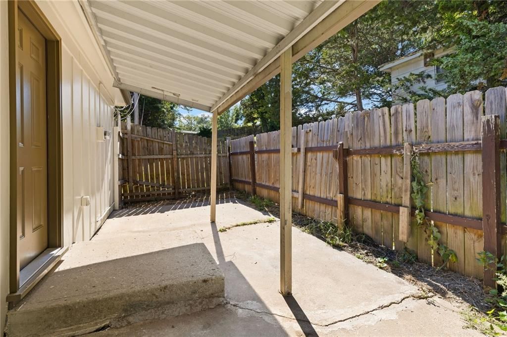 4920 Washington Avenue — photo 32