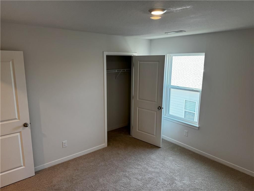 Photo 25 of 43 - 20177 Cornice Street