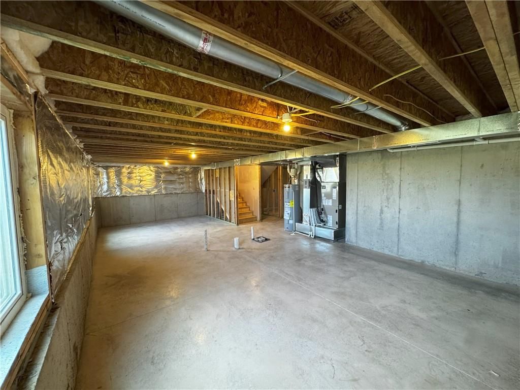 Photo 36 of 43 - 20177 Cornice Street