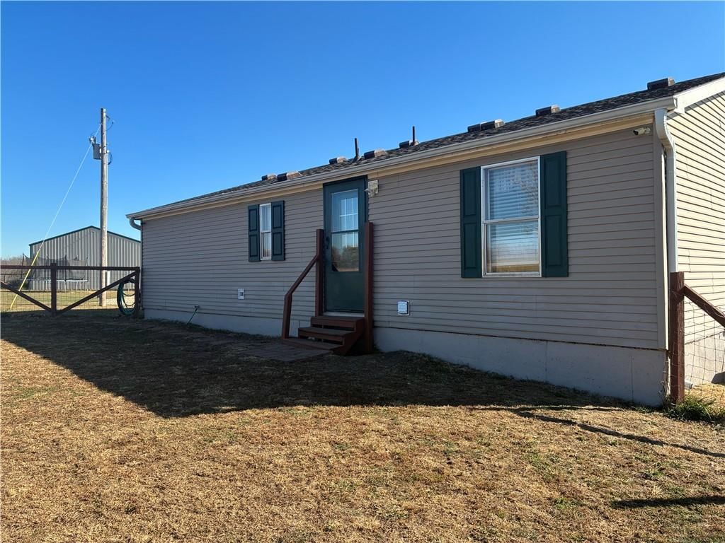 540 NW UU Highway — photo 6