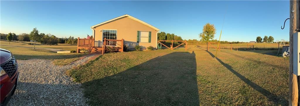 540 NW UU Highway — photo 13