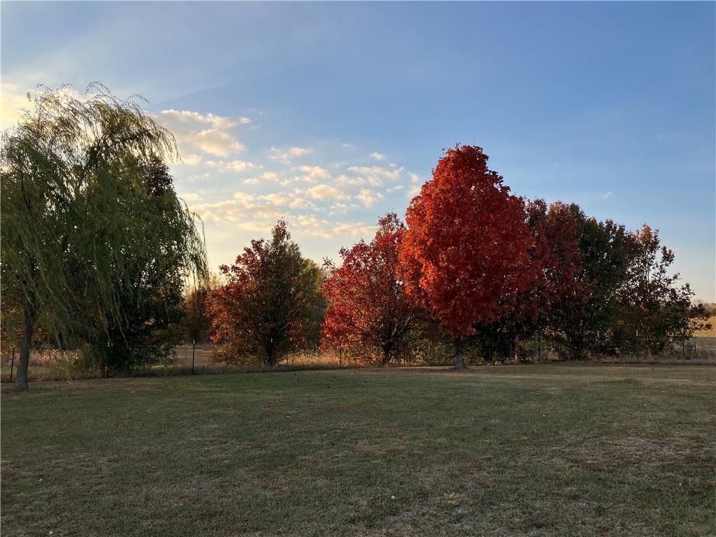 540 NW UU Highway — photo 56
