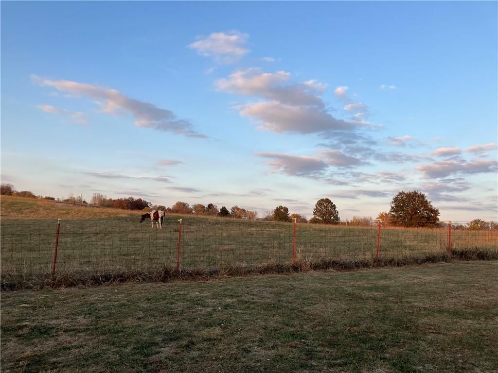 540 NW UU Highway — photo 58