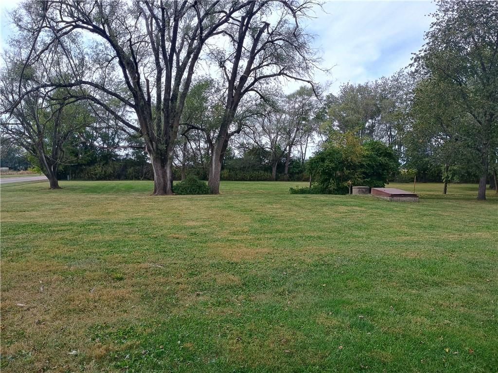 4456 285th Street — photo 5