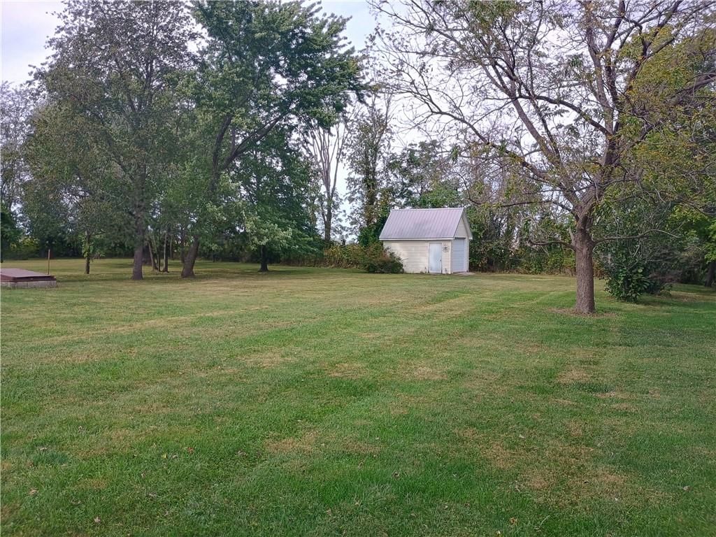 4456 285th Street — photo 8