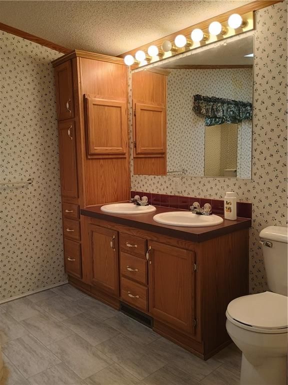 4456 285th Street — photo 16