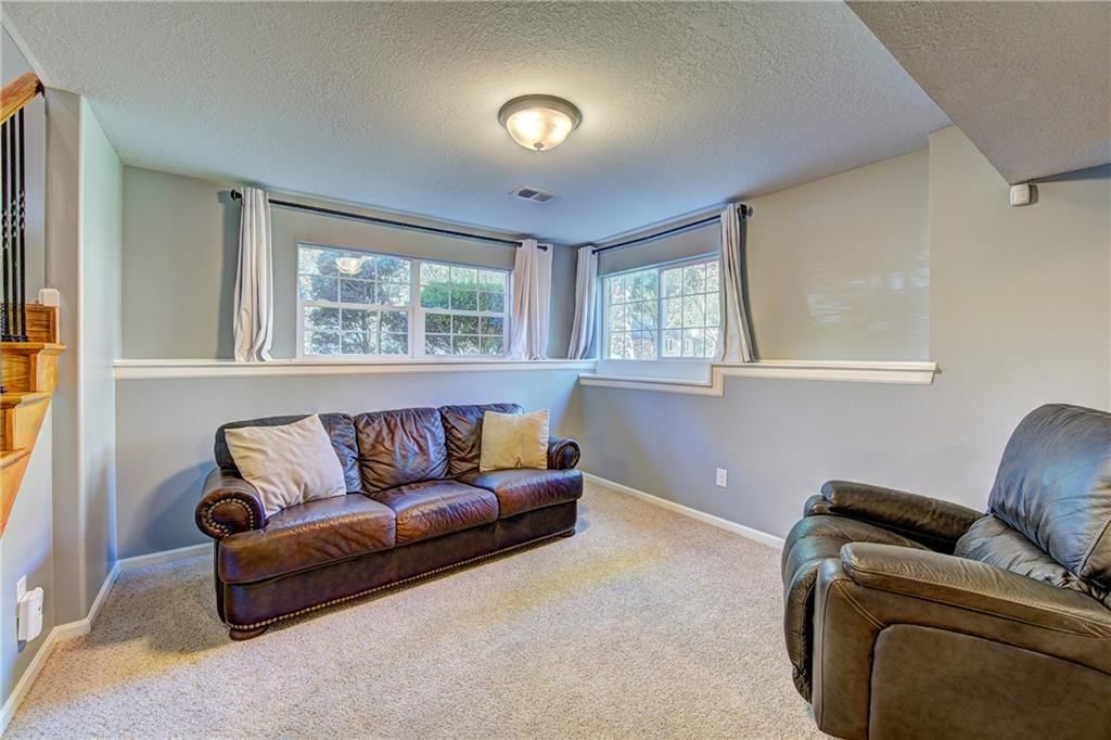 Photo 26 of 31 - 1900 SW Cherokee Strip N/A