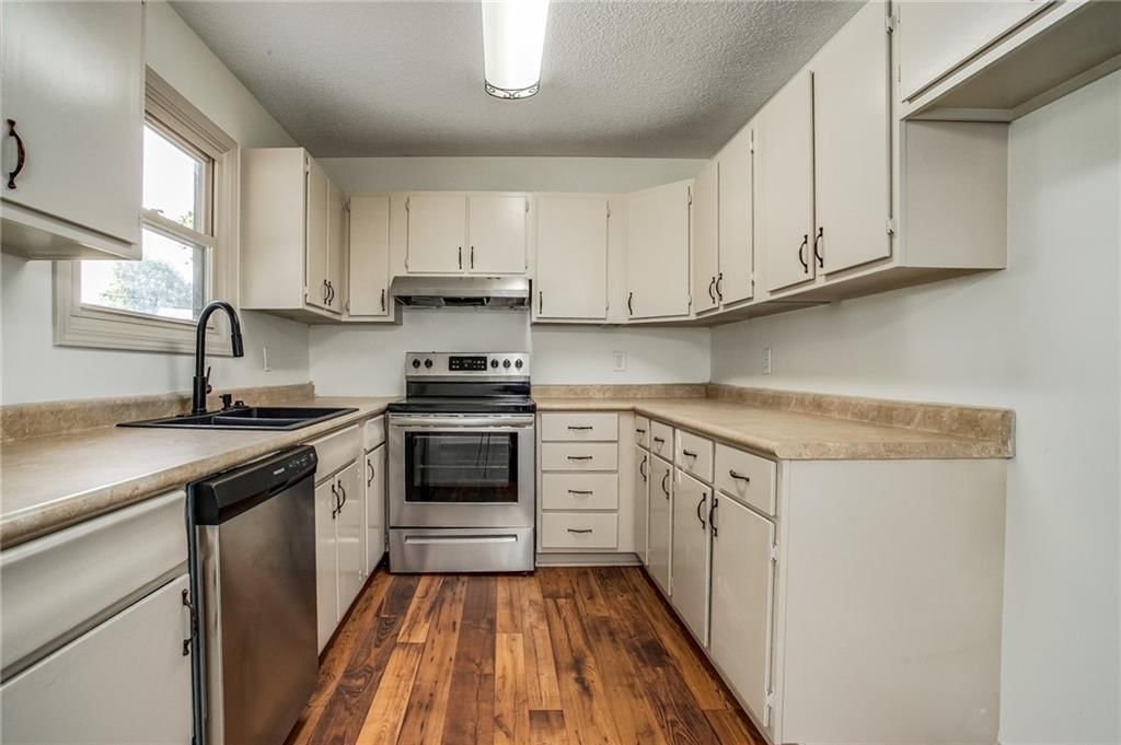5137 N Palmer Avenue — photo 4