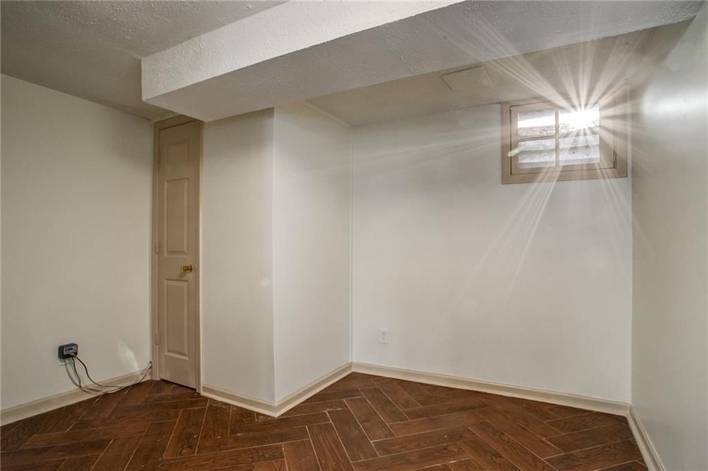 5137 N Palmer Avenue — photo 20