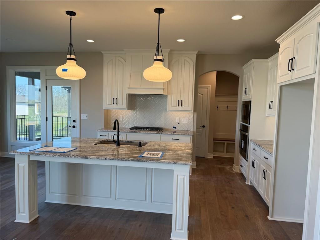 17405 Parkhill Street — photo 6