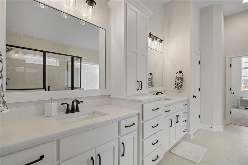 17405 Parkhill Street — photo 28