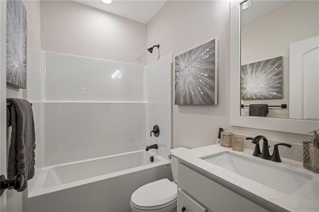 17405 Parkhill Street — photo 41