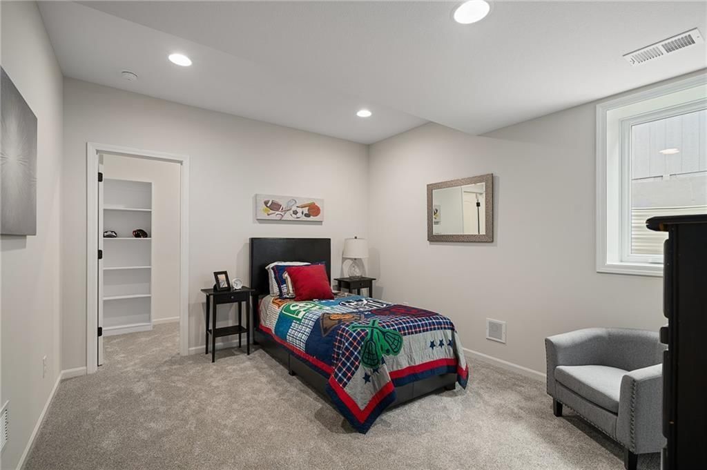 17405 Parkhill Street — photo 42