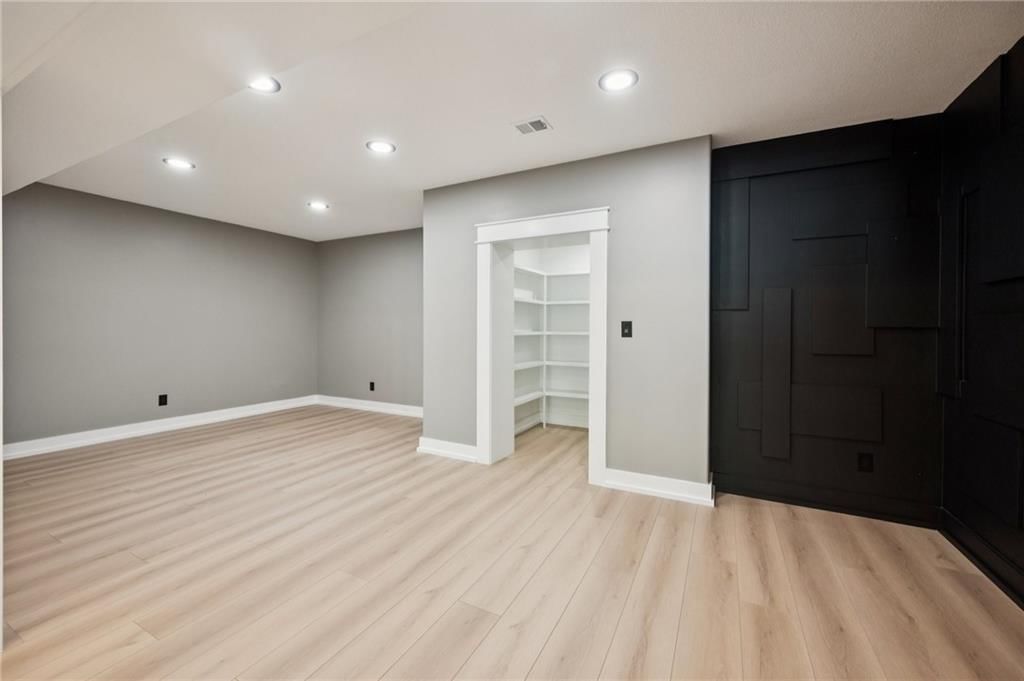 5122 NW 47th Terrace — photo 32