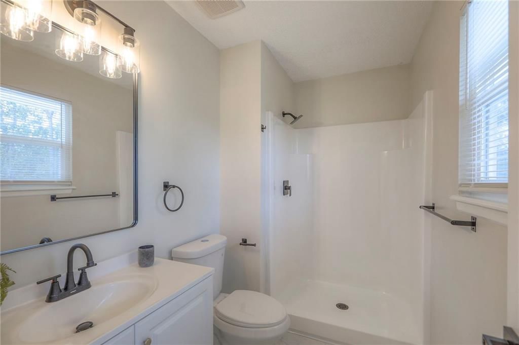 10615 N Ditman Avenue — photo 21