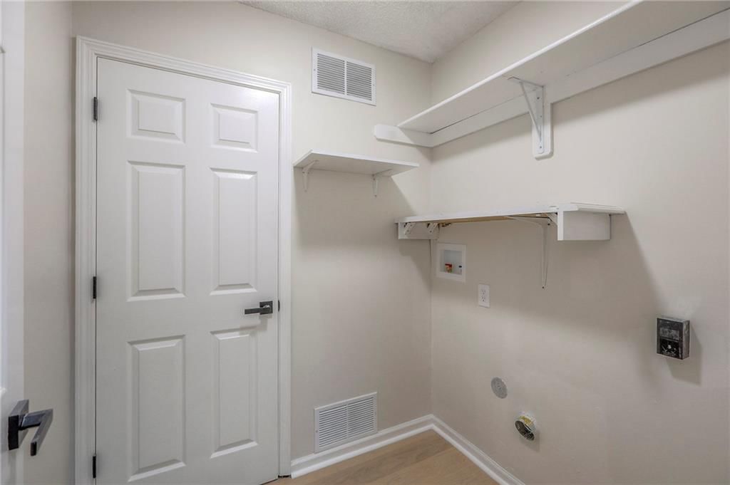 10615 N Ditman Avenue — photo 25