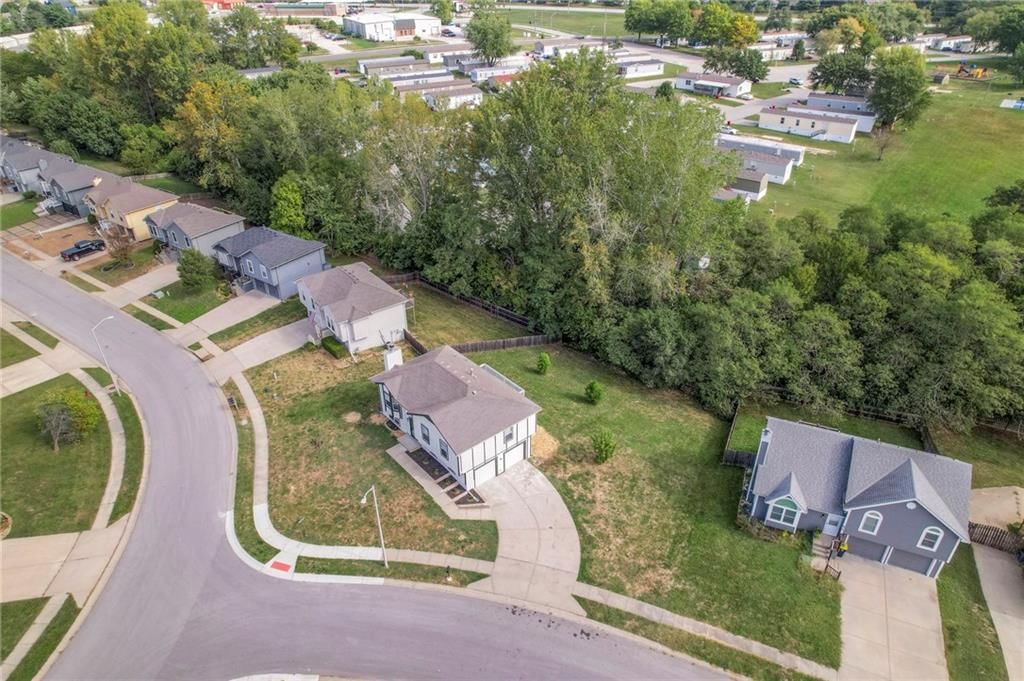 10615 N Ditman Avenue — photo 47