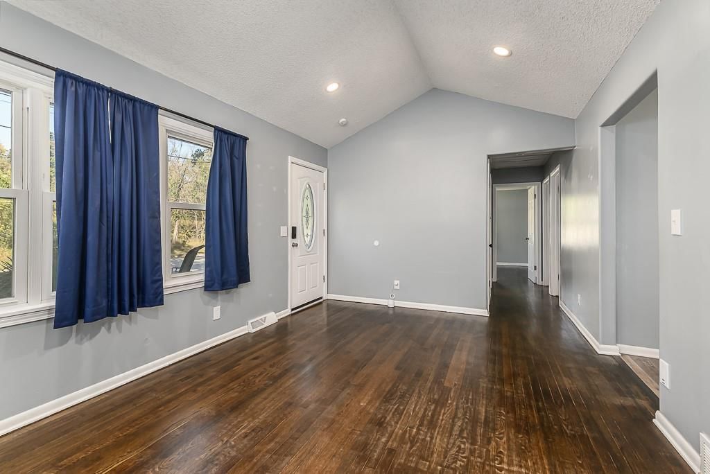 7617 Riverview Street — photo 6