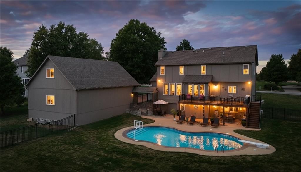 25601 W 69th Terrace, Shawnee, KS