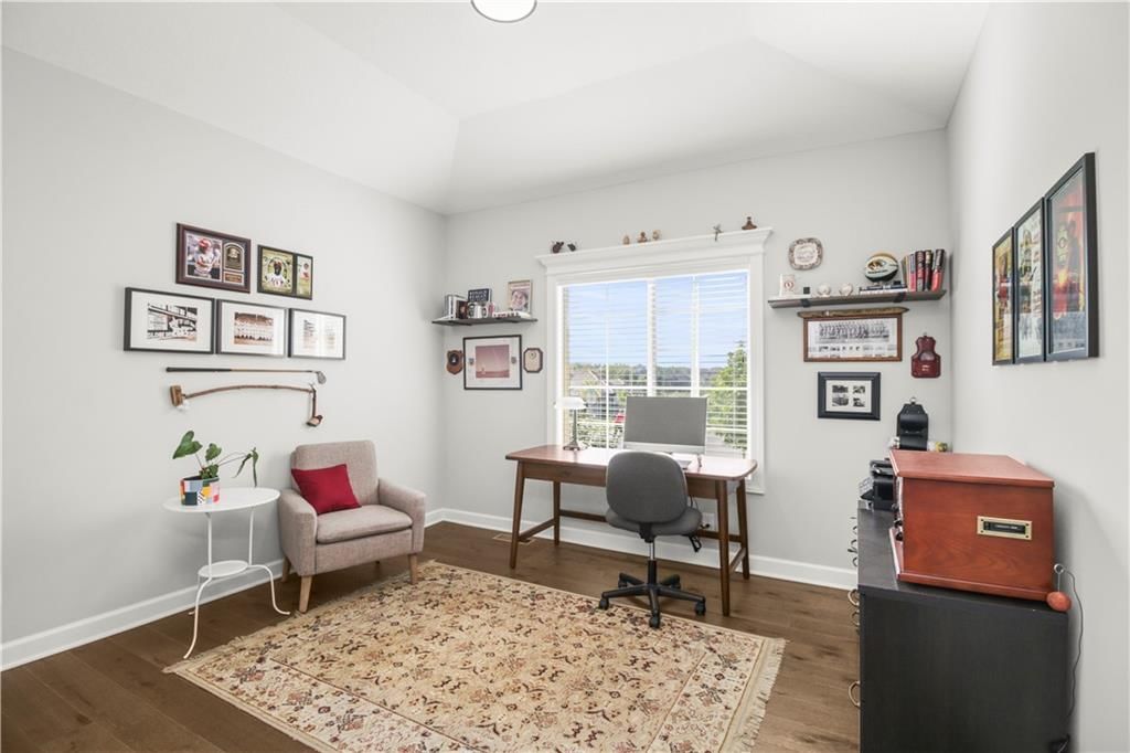 2122 NW Ashurst Drive — photo 5