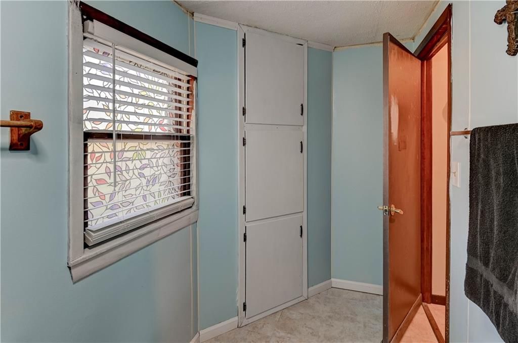 928 Dakota Street — photo 23
