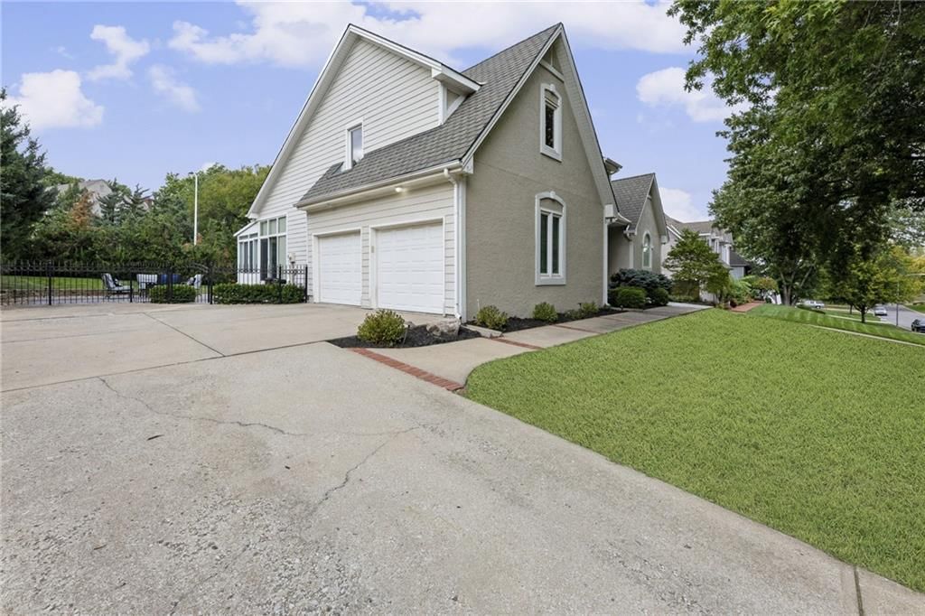 12620 Howe Drive — photo 51