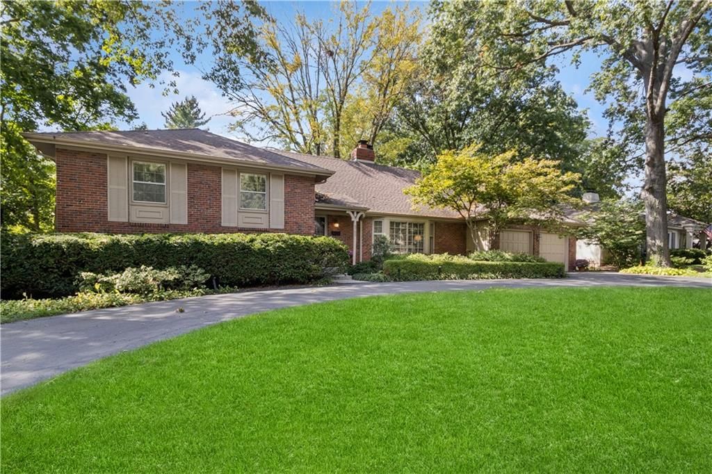 5750 Windsor Drive — photo 2