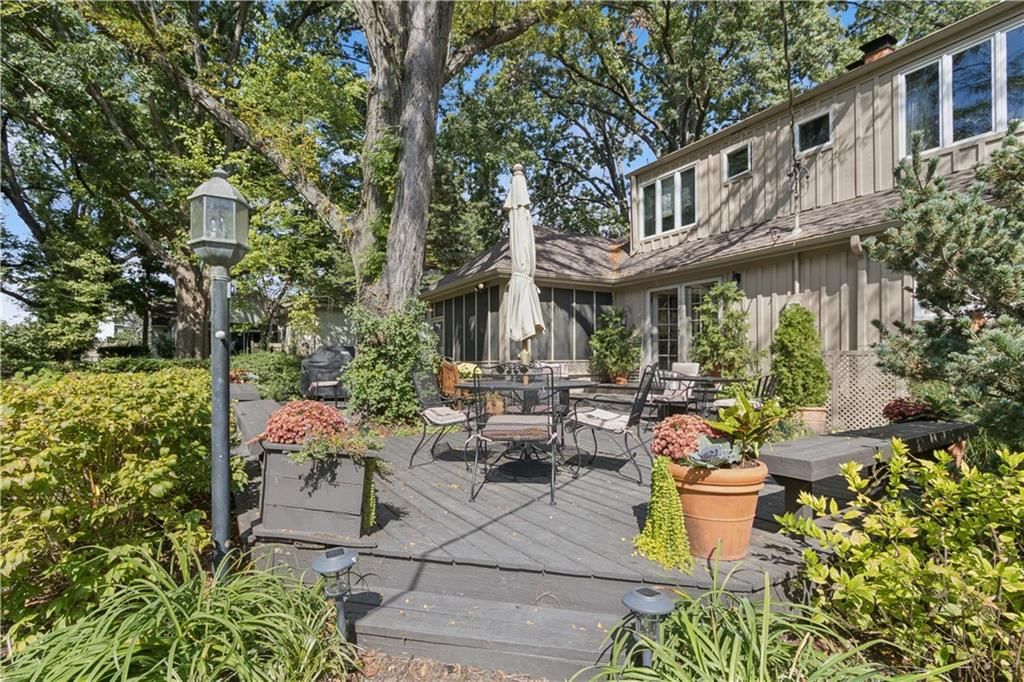 5750 Windsor Drive — photo 29
