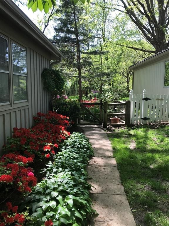 5750 Windsor Drive — photo 39